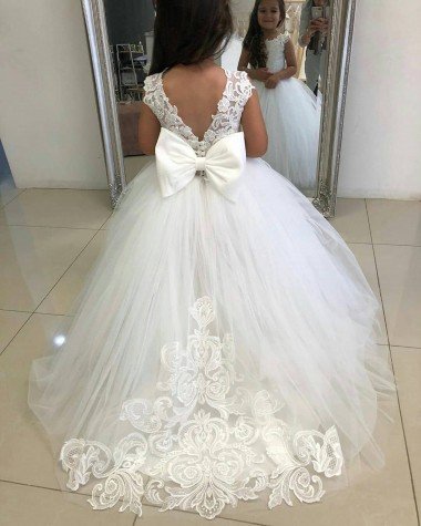 Cheapest Ivory Ball Gown Chapel Train Sleeveless Flower Girl Dress UK