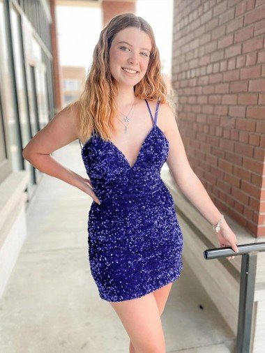 Cheapest Sleeveless Short Velvet Sequin V-Neck Homecoming Dress / Prom Dress UK